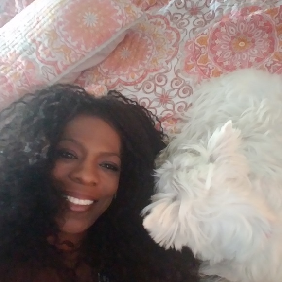 Meet your Posher, Lakia - Picture 8 of 8